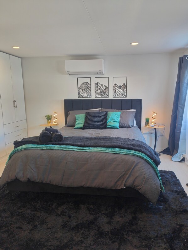 1 bedroom, iron/ironing board, WiFi, bed sheets