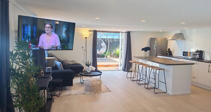 Beautiful studio near everything
