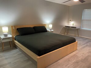 4 chambres, fer et planche à repasser, Wi-Fi, draps fournis