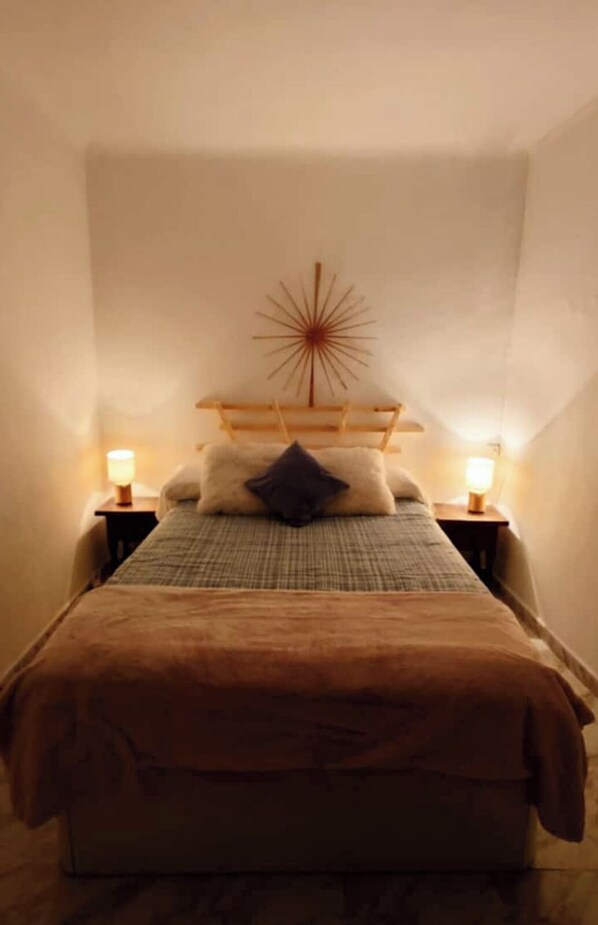 3 bedrooms, WiFi, bed sheets