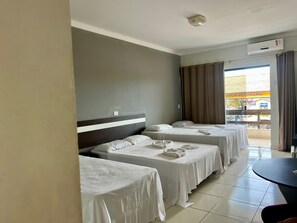 Familierom, balkong | Wi-fi (inkludert)