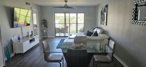 スマートテレビ