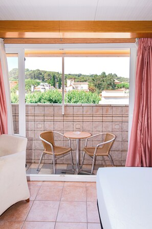 Superior tweepersoonskamer | 1 slaapkamer, een bureau, gratis wifi, beddengoed