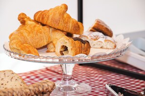 Desayuno diario por un coste adicional