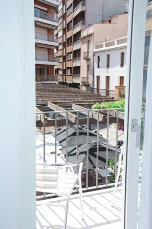 City kamer, 2 eenpersoonsbedden | Balkon