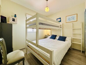 3 habitaciones, tabla de planchar con plancha y internet 