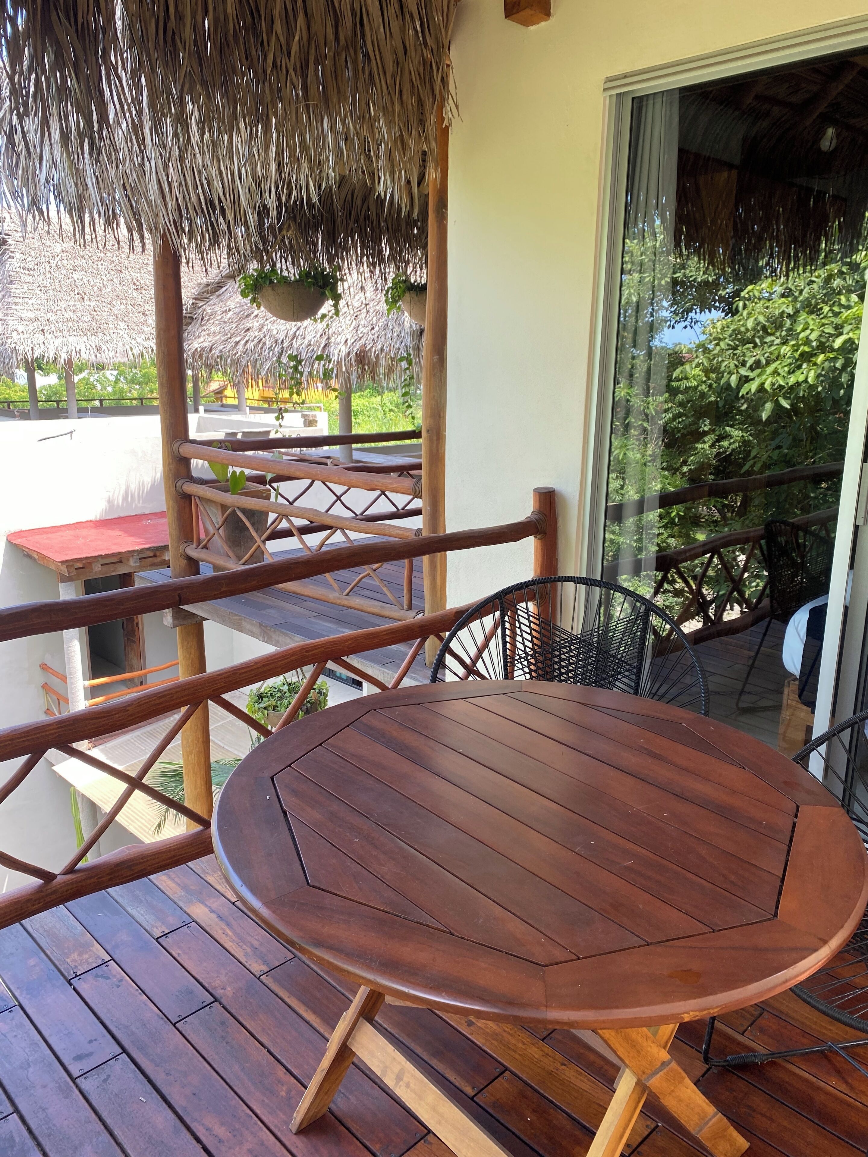 Estudio estándar, balcón, vista al jardín | Terraza o patio