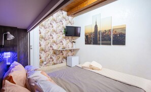 2 habitaciones, escritorio, wifi gratis y ropa de cama 