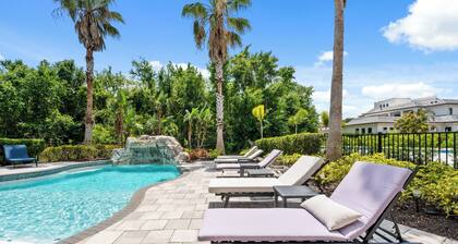 9-bedroom Reunion Resort Home close to Orlando attractions