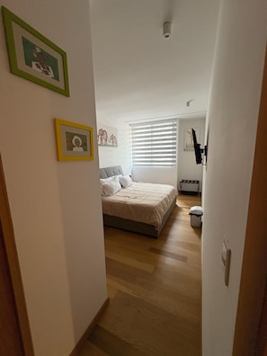 2 chambres, fer et planche à repasser, Wi-Fi, literie fournie