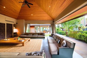 Terrace/patio - Luxe Vacay Beachfront Villa Baan Kilee | Koh Samui | LTH-17 (Koh Sumui)