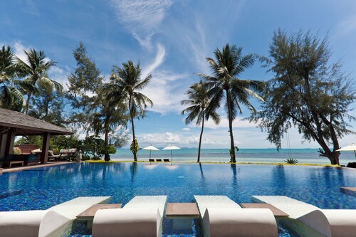 Luxury Beach Front Villa  Baan Kilee lth7