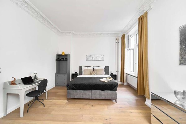 2 Schlafzimmer, Bügeleisen/Bügelbrett, WLAN, Bettwäsche