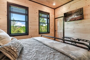 4 Schlafzimmer, Bügeleisen/Bügelbrett, WLAN, Bettwäsche