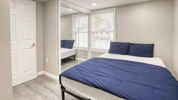 3 bedrooms, WiFi, bed sheets