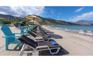 Beach - Available during Christmas and New Years! Elegant 1BD in Beachfront Resort & SPA (Ensenada Blanca)