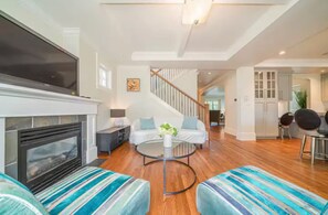 Smart TV, fireplace, video games