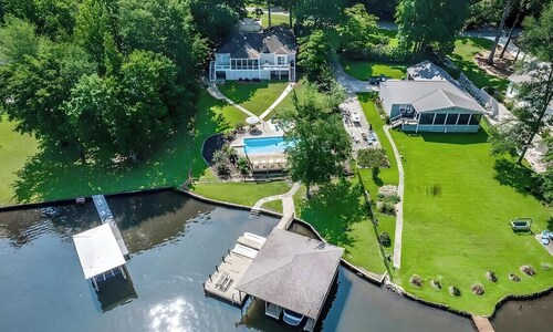 Sunset Cove-Sleeps 8-private pool-stunning views