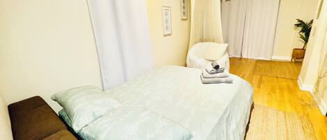 1 多间卧室、熨斗/熨衣板、旅行婴儿床、WiFi