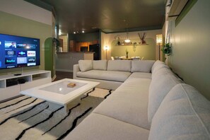 TV - Spacious 2BR Retreat | King Beds | Pool & 24/7 Gym (Spartanburg)