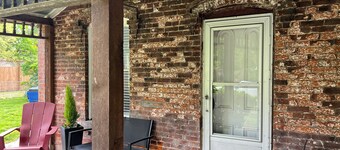 Charming 3 bed  2 bath home  in lovely North Lawrence with an expansive yard.