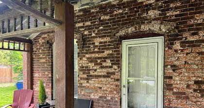 Charming 3 bed 2 bath home in lovely North Lawrence with an expansive yard.