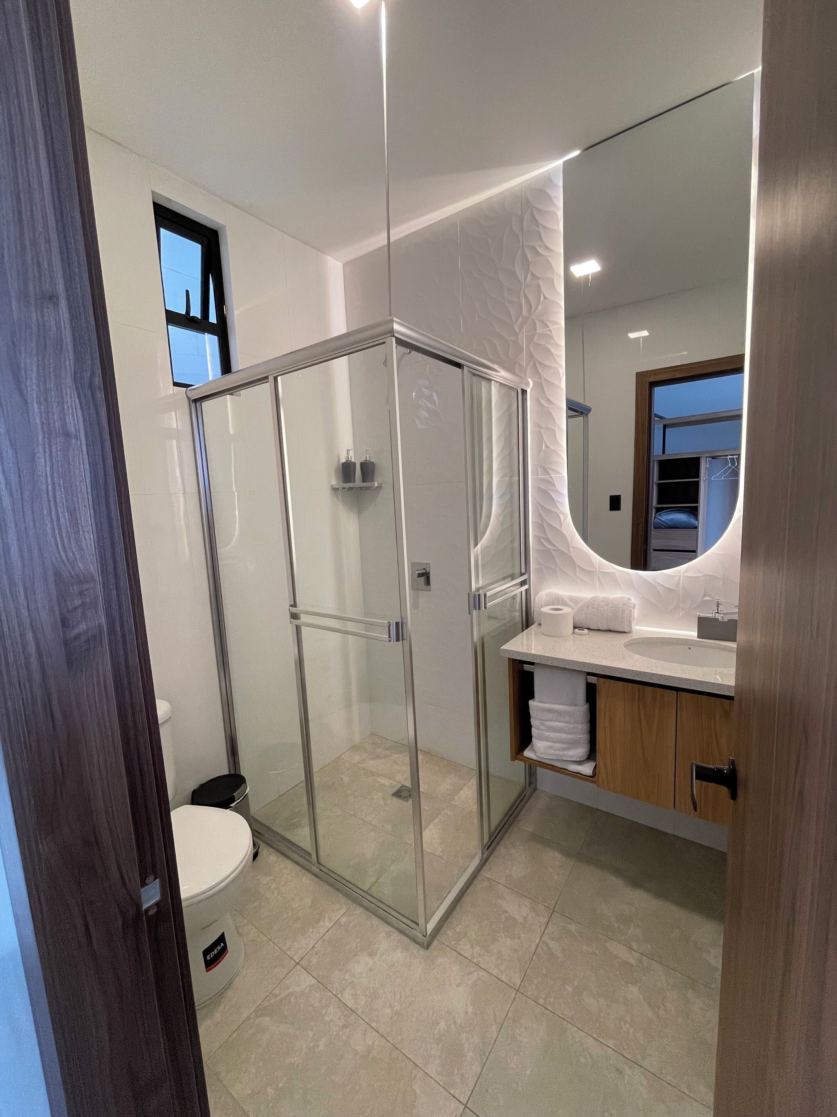 Shower, free toiletries, hair dryer, towels