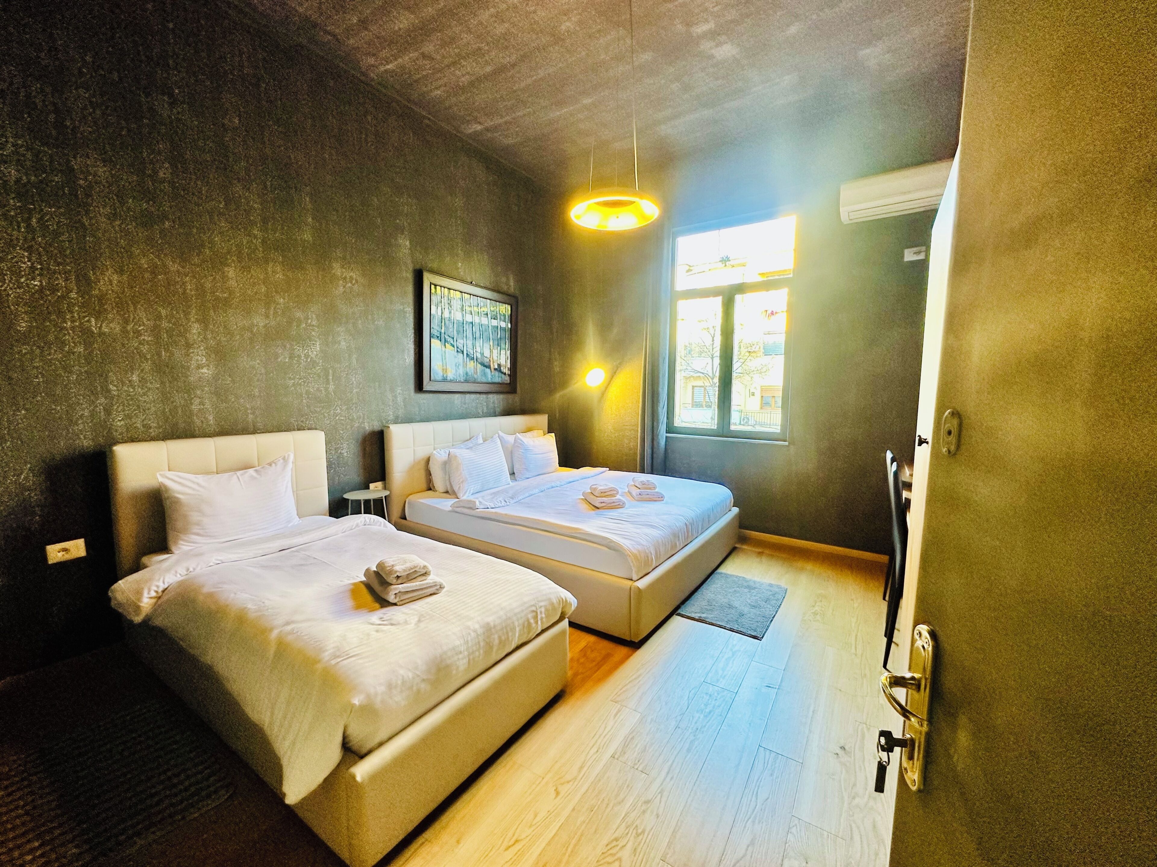 Desk, laptop workspace, free WiFi