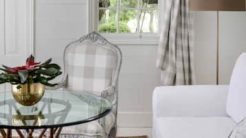 Suite | Frette Italian sheets, premium bedding, pillow-top beds, minibar