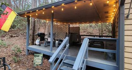 Ruby's Haus | Hot Tub | Dog Friendly | Fireplace