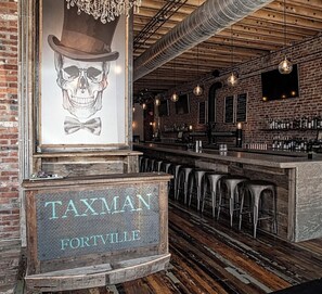 Bar (en la propiedad)
