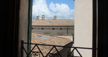 "La Dolce Vita" in the heart of the historic center Spoleto with 2 bedrooms and 2 bathrooms