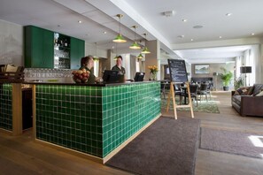 Bar (on property) - Hotell Nordic (Norrköping)