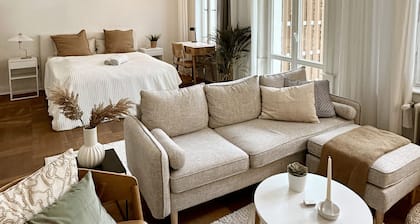 Orangerie - Frauenapartment mit Balkon am Bergpark