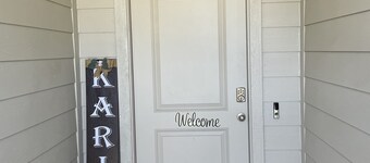 Charming 2 upstairs bedrooms in a private residence shared space Sleeps 2-4.