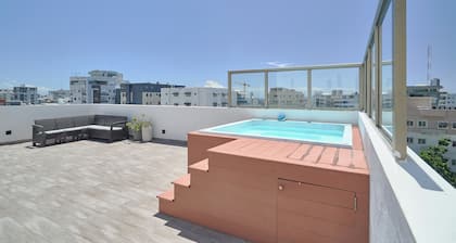 City Sophistication  Elegant 2BR  Top
Location