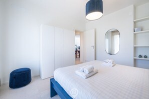 1 chambre, fer et planche à repasser, Wi-Fi, literie fournie
