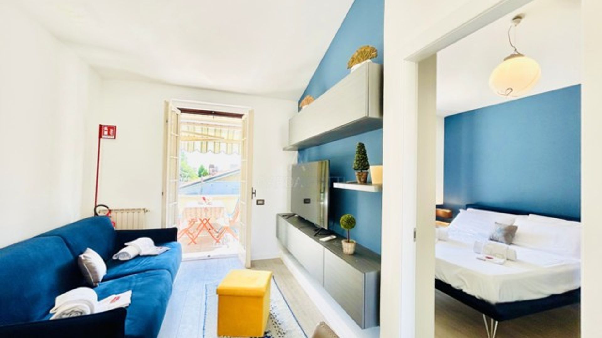 2 bedrooms