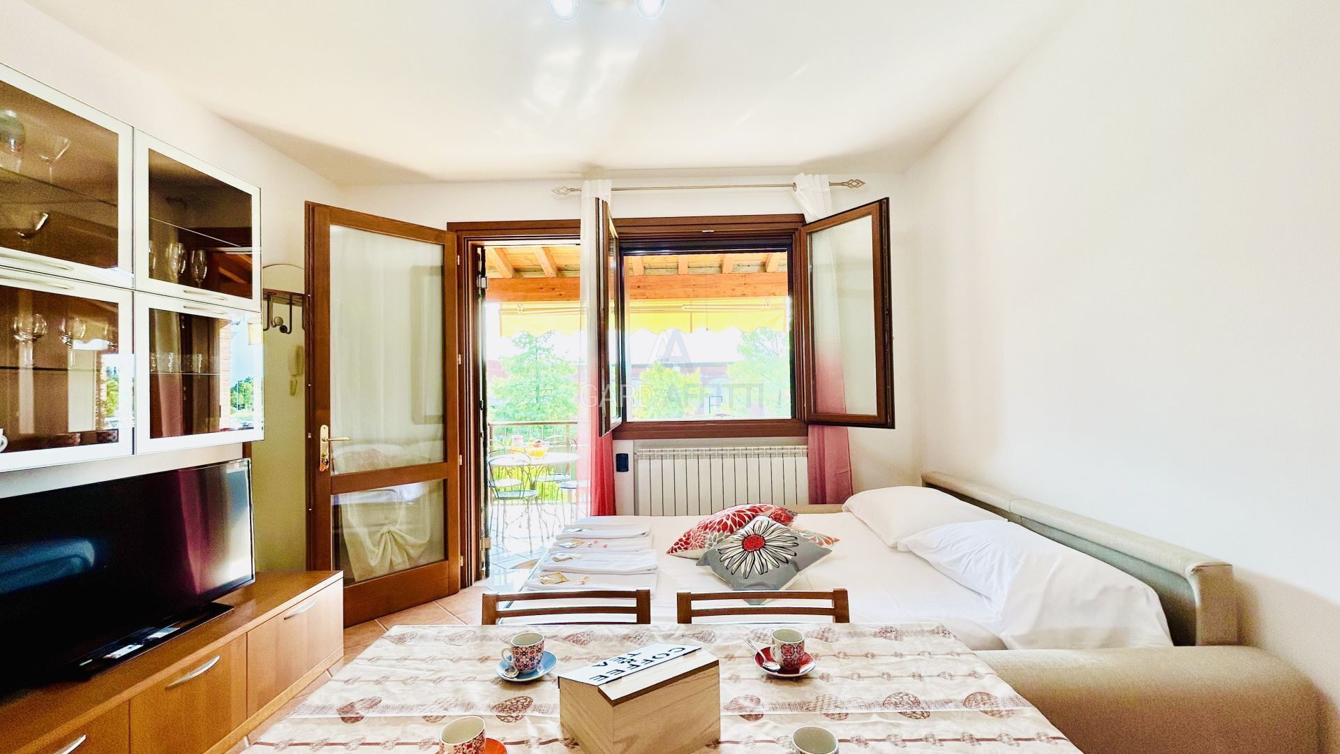 2 bedrooms