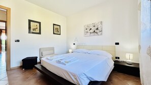 2 bedrooms