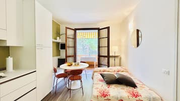 2 bedrooms