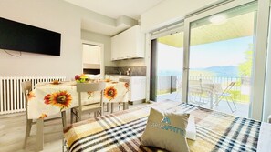 Interior - Poseidone Apartment - Lakefront - Sirmione (Sirmione)