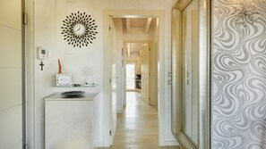 Interior - King Loft - Attico Vista Lago (Sirmione)