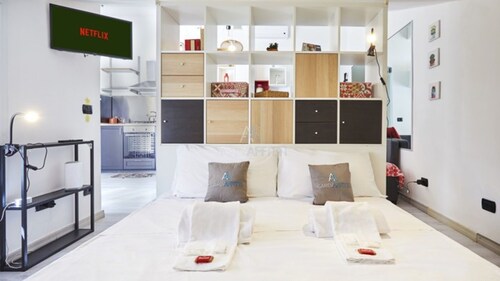 Quarzo Apartment - Comfort in piscina a Sirmione