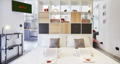 Quarzo Apartment - Comfort in piscina a Sirmione
