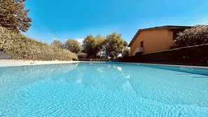 Pool - Palma Apartment - Colombare Center with swimming pool and private garden (Sirmione)
