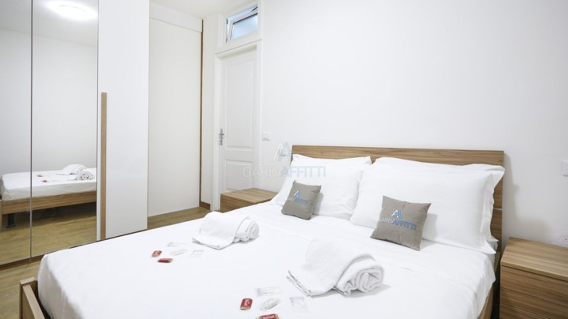 2 bedrooms