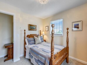 Room - Oceanview Beach House w/ Outdoor Lounges (Bethany Beach)