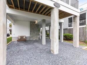 Terrace/patio - Oceanview Beach House w/ Outdoor Lounges (Bethany Beach)