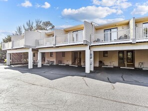 Exterior - 2-Bedroom Condo near Bethany Beach (Bethany Beach)